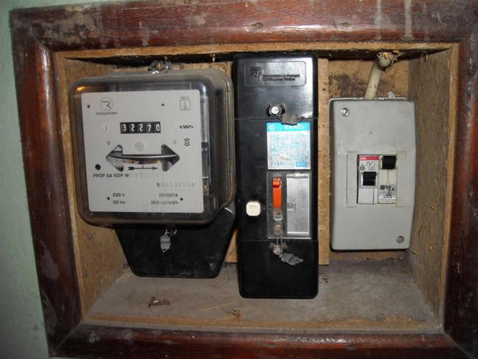 quadro elétrico antigo